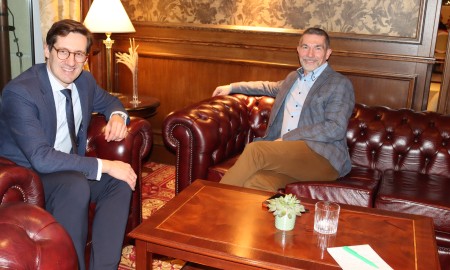 Fidelity Hotels & Resorts begrüßt MdL Dr. Stefan Ebner im Hotel Robenstein