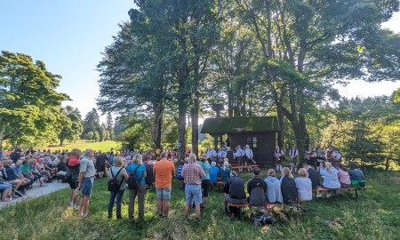 Gut informiert zur Sternwanderung auf den Hirschenstein