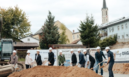 Spatenstich für Vorzeigeprojekt in Freyung: Elf Wohneinheiten entstehen ökologisch und sozial