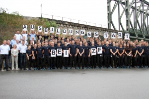 Neues Ausbildungsjahr startet bei ZF mit 69 Azubis