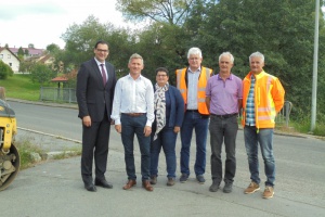 Der Landkreis investiert in den Gemeinden: Deckenbau 2017