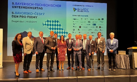 Rekordbesuch beim Bayerisch-Tschechischen Unternehmertag