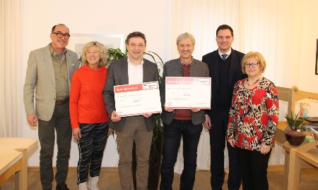 Landratsamt spendet an zwei gemeinnützige Einrichtungen im Landkreis Freyung-Grafenau