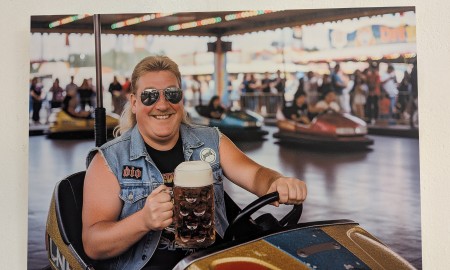 Alles echt oder doch nur K&uuml;nstliche Intelligenz? KI-Ausstellung "Reindl Sepp" spielt mit der Realit&auml;t