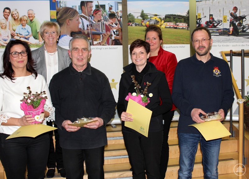 Landrätin Rita Röhrl und Stadträtin Susanne Vilsmeier-Wenzl (Referentin Agendaangelegenheiten und Ehrenamt)