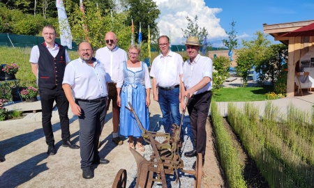 Hubert Aiwanger besucht Landesgartenschau in Freyung: