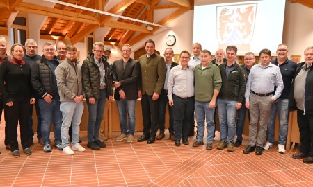 Landratsamt und Fischerei ziehen an einem Strang f&uuml;r heimische Gew&auml;sser