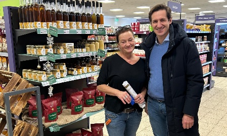 MdL Ebner nimmt sich der Sache „Tante Enso“ an und tauscht sich mit Frauenaus  Bürgermeister Fritz Schreder sowie Enso-Vertretern aus