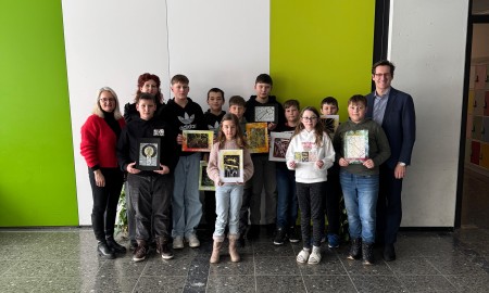Von Kunst bis Politik: MdL Dr. Stefan Ebner besucht die Mittelschule Freyung