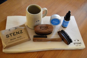 Der Mann mit den Haaren im Gesicht