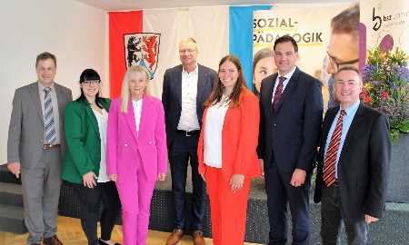 Fachakademie für Sozialpädagogik legt hervorragenden Start hin