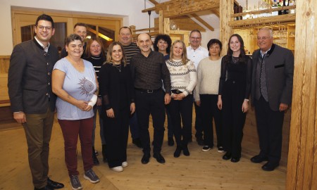 Weihnachtsfeier der Marktgemeinde Sch&ouml;nberg mit Nikolaus und viel Dank