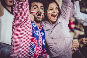 Bestens gekleidet mit der FC Bayern-Trachten-Kollektion