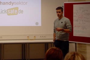 Elternabend zum Thema „Medien- und Sexualerziehung“ am LLG Grafenau