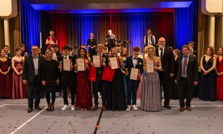 Darf ich bitten zum Tanz? Glanzvoller Abschlussball der Realschule Grafenau