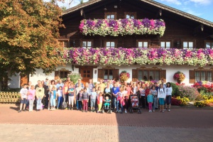 Karate-Club vergnügt sich im Bayern Park