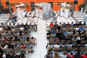 Ausstellung des deutschen Bundestags am Gymnasium Freyung