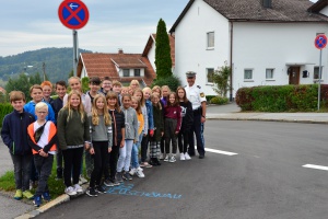 Der kürzeste Weg über die Straße ist der sicherste!