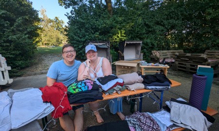 Stöbern und feilschen beim Nachtflohmarkt an der Kulturlichtung