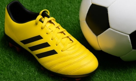 Welche Faktoren beeinflussen die Wahl von Fu&szlig;ballschuhen?