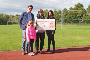 Wirtschaftsjunioren Passau übergeben Spende für Maxi Fürst