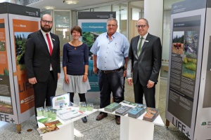 Einblicke in Moore, Schachten und Bäche