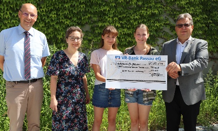 17.500 Euro für die Ukrainehilfe der Caritas