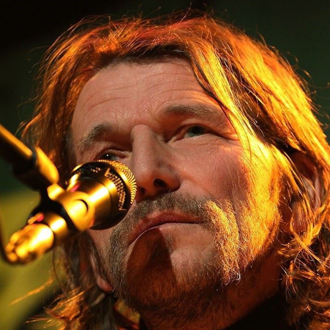 Flyer/Grafik zum Event: Hans Söllner im PLUTONIUM-Klub am Fr., 27.01.2017 von 20:00 bis 02:00 Uhr