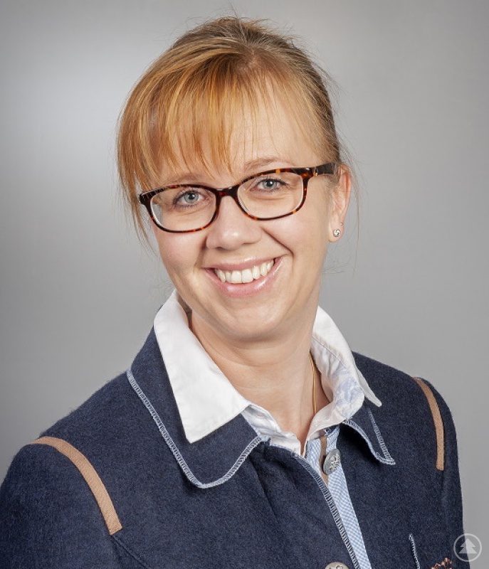 Dr. Kristina Saumweber