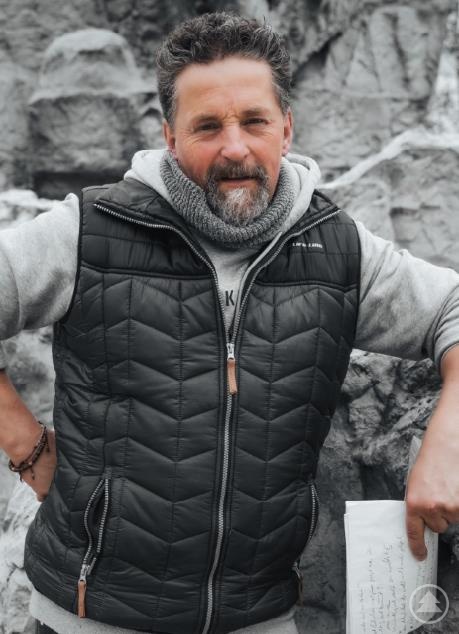 Ulf Gerspacher - Sam Hawkens