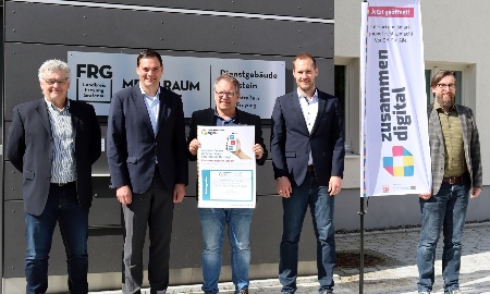 vhs richtet kostenloses Beratungsangebot zu Internet- und Smartphone-Fragen ein