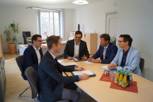 Gemeinsam gegen „Mobilfunk-Löcher“ in FRG