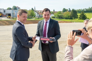 Firma Dittrich & Greipl GmbH expandiert mit Werk II