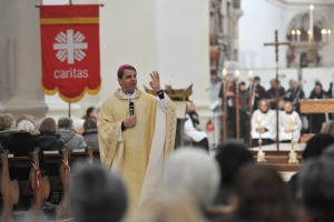 Menschen mit einem großen Herzen