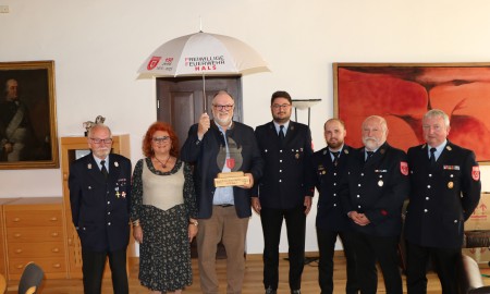 150 Jahre Freiwillige Feuerwehr Hals: Oberbürgermeister Jürgen Dupper übernimmt Schirmherrschaft