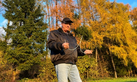 Die etwas andere Art, nach Wasser zu suchen | Wünschelrutengänger Hermann Peter