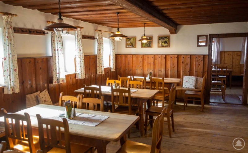 Das Lusenschutzhaus innen.