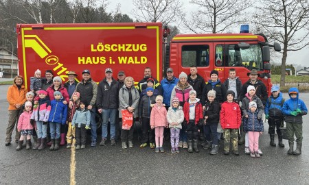 Ramadama der örtlichen Vereine in Haus i. Wald
