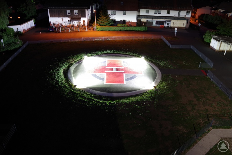 Luftaufnahme des Hubschrauberlandeplatz am Krankenhaus Freyung.