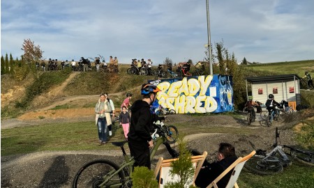 Jugendkulturevent „Woid Summa goes Bike – Dreck & Gaudi“ begeistert Kinder und Jugendliche aus  der Region