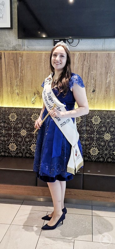 Weißwurstkönigin Sophie Braumiller.jpg