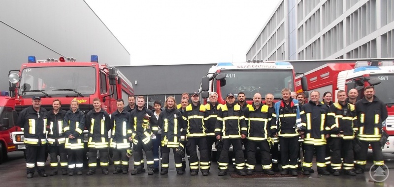 Ein starkes Team: ZF Werkfeuerwehr und FF Patriching bei der Gemeinschaftsübung im ZF Werk II in Patriching.