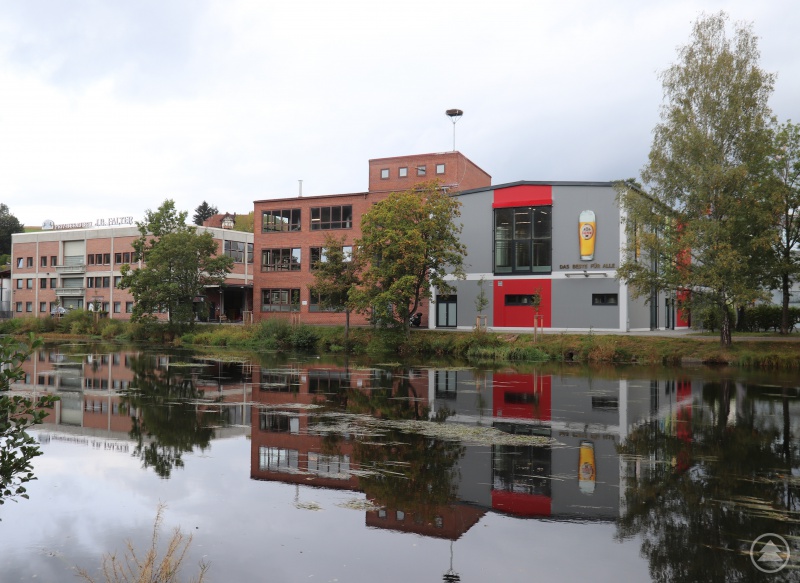 Die Regener Familienbrauerei steht für über 370-jährige Brautradition in Niederbayern - und zugleich für eine moderne Brauerei, die regelmäßig in die Zukunft investiert.