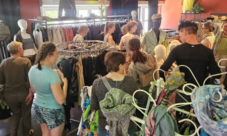Mehr als 500 Besucher bei Kleidertausch-Party im 4You