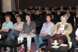 Vollbesetzte Kinos bei Seniorennachmittagen