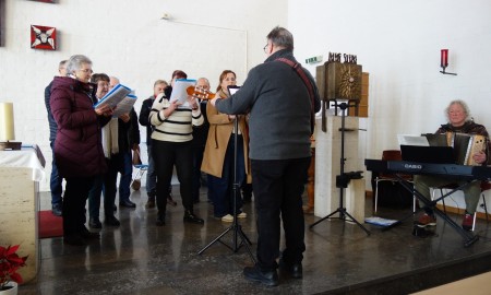 Musikalischer Neujahrsgru&szlig; in der Kapelle von St. Helena: Premiere in Zwiesel
