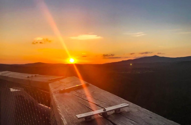 Flyer/Grafik zum Event: Sonnenuntergangswanderung am Fr., 24.04.2026 von 19:00 bis 21:00 Uhr