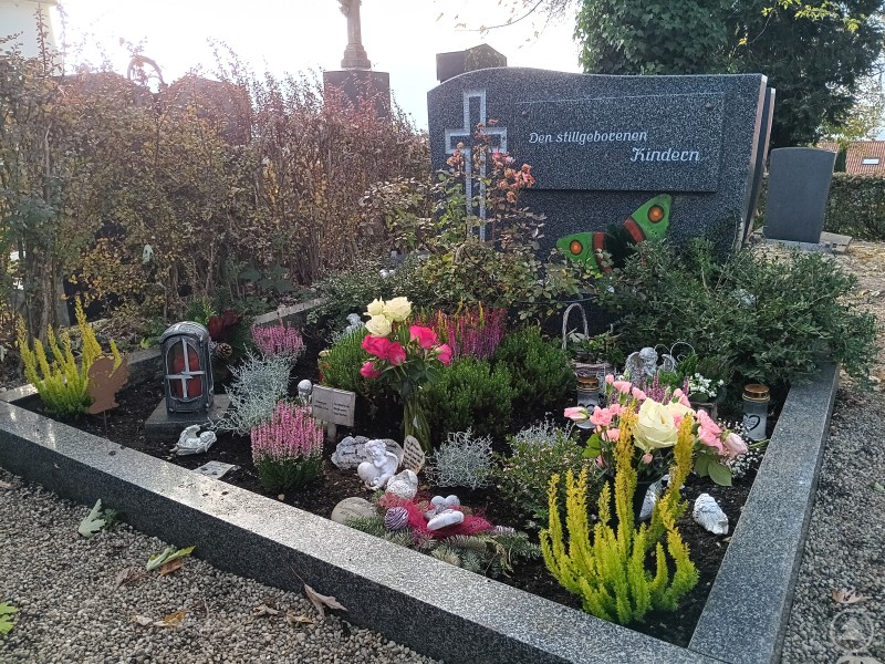 Die Grabstätte am Freyunger Friedhof für die Sternenkinder