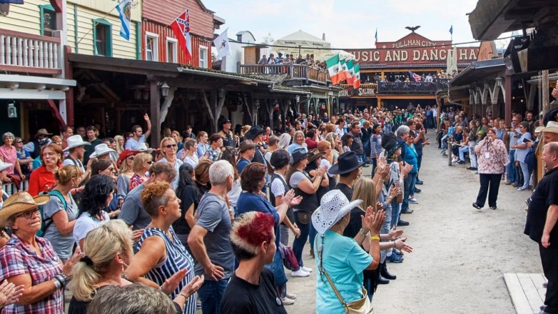 Flyer/Grafik zum Event: Int. Line Dance Weekend am Fr., 19.09.2025 - So., 21.09.2025 ab 10:00 Uhr