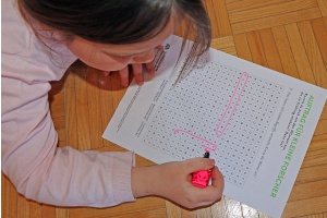 Rätsel und Basteltipps für kleine Forscher